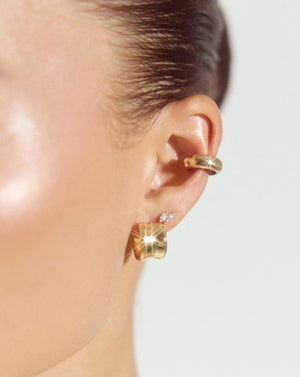 Elegant Liquid Gold Earrings – Elevate Your Style.