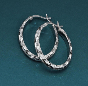 Elegant 925 Sterling Silver Hand Engraved Diamond Cut Hoop Earrings.