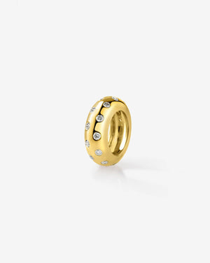 Eternal Elegance: Scattered Diamond Eternity Bead.