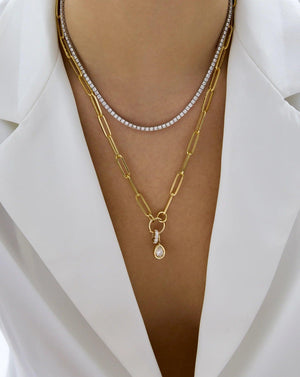 Stunning Long Clique Chain Necklace for Effortless Elegance.