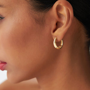 14K Gold Hoops, Teardrop Hoop Earrings, Tapered Hoops, Teardrop Huggie Earrings, Gold Gypsy Earrings, Must Have for Every Women
