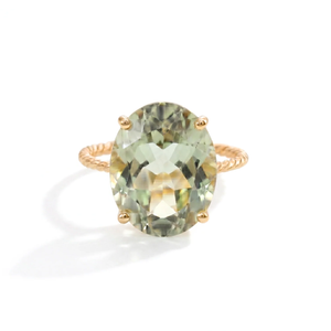 14K Yellow Gold Green Amethyst Oval-Cut Ring – Elegant Green Sparkle for Birthdays and Everyday Luxury.