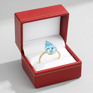 Stunning 14K Yellow Gold Pear-Cut Sky Blue Topaz Ring – The Perfect Elegant Birthstone Gift for Any Occasion.