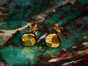 Elegant 24K Gold 5mm Textured Line Stud Earrings - Minimalist Solid Gold Discs.