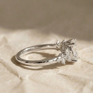 Travel Ring Oval Cut IGI Certified Lab Grown Diamond Engagement Ring, 3.00 CT Solitaire Diamond Ring, 14K Solid Gold, Anniversary Ring Gift