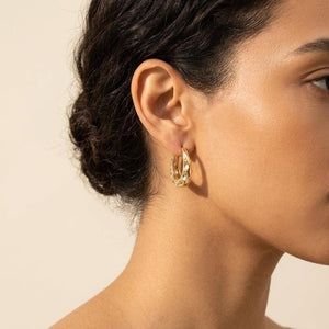 Chic 14K Solid Gold Textured Oval Hoop Earrings - Stylish Chunky Huggies for Women.