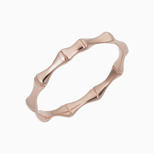 Stunning Amalfi Ring - Embrace Elegance and Charm.