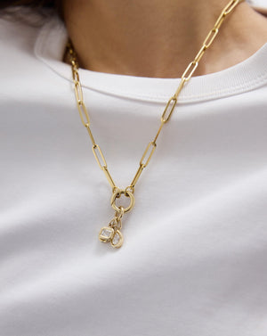 Elegant Framed Lab-Diamond Pendant for Timeless Style.