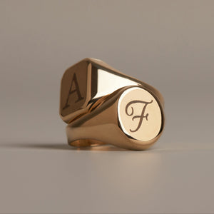 Round Signet Ring NikNenz™ Premium Gold & Diamonds