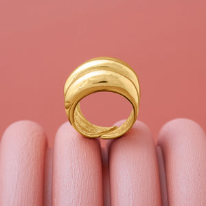 CHUNKY GOLD RIPPLE RING