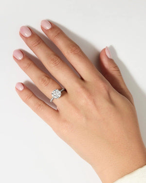 Stunning 3.18 Carat Round Lab Diamond in Elegant Pavé Cloud Setting.
