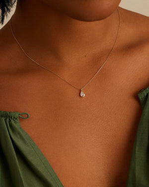 Classic Diamond Pear Necklace NikNenz™ Premium Gold & Diamonds