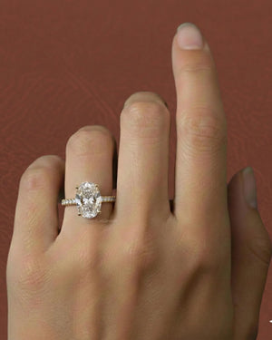 Oval Cut Engagement Ring, Lab Grown Diamond Solitaire Accent Ring, 14K Yellow Gold Bridal Ring, Propose Ring for Love, 3 Carat Oval Ring