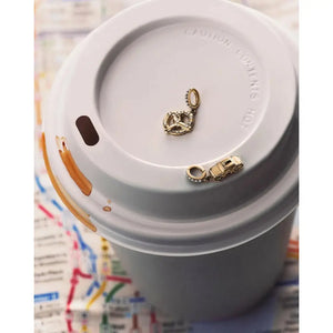 Charming NY Taxi Pendant - A Touch of City Spirit!.