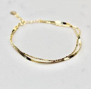 Elegant Gold Plated 925 Sterling Silver Double Chain Bracelet by Kiss London.