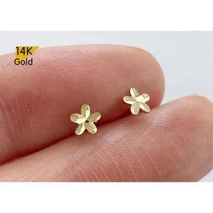 Dainty 14K Solid Gold Flower Stud Earrings - Shiny Yellow Gold Daisy Design Perfect for Gifting.