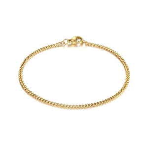 Dainty 18K Gold Thin Link Bracelet - Minimalist Women's Jewelry in Gold and Silver.