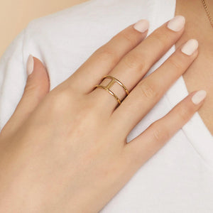 Elegantly Crafted Hudson Ring - Timeless Beauty Awaits.