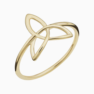Enchanting Celtic Knot Ring - Timeless Elegance for Every Occasion.