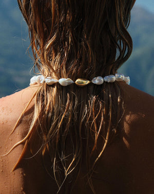 Elegant Baroque Pearl Necklace - Timeless Luxury Accessory.