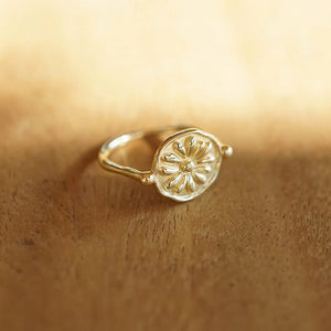 Daisy Flower Ring 18Ct Gold Plate