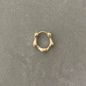 Elegant 14K Solid Gold Huggie Hoop Earrings - 15.5mm Hinged Design for Women.