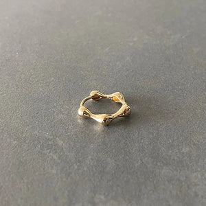 Elegant 14K Solid Gold Huggie Hoop Earrings - 15.5mm Hinged Design for Women.