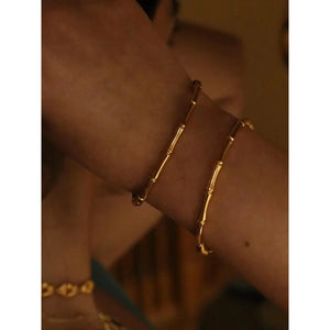 Elegant 18K Gold Bamboo Bangle - Chunky Minimalist Oval Bracelet, Perfect for Stacking!.