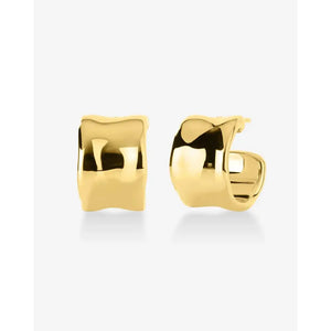 Elegant Liquid Gold Earrings – Elevate Your Style.