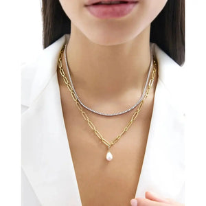 Elegant Pearl Charm for Every Occasion.