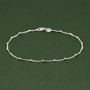Elegant Sterling Silver Curb Chain Bracelet – Dainty Beaded Fine Jewelry Gift for Her.