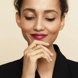 Elegant Wavy Stack Ring - Perfect for Any Occasion!.