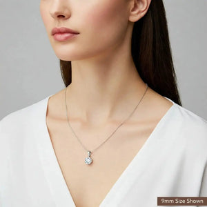 Exquisite 14K White Gold Classic Solitaire Pendant Necklace.