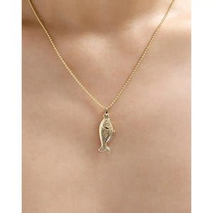 Exquisite Golden Catch Pendant - A Timeless Treasure.