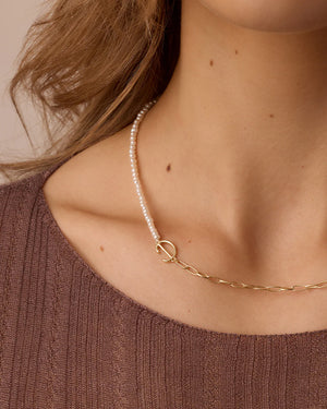 Lou Pearl Alphabet Necklace NikNenz™ Premium Gold & Diamonds