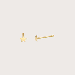 Dainty 14K Solid Gold Star Earrings - Celestial Minimalist Jewelry Elegance.
