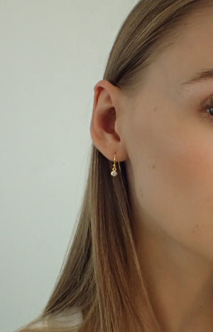 Bezel Set Drop Earrings, Diamond Dangle Earrings, Crystal Drop Earrings, Minimalist Earrings