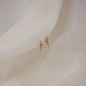Elegant Diamond Hoop Earrings - Dangle Drop Pavé Huggie Hoops, Perfect Minimalist Gift for Her.