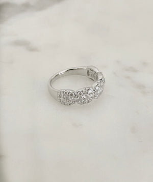 18K Cushion Shape with Halo Diamond Band