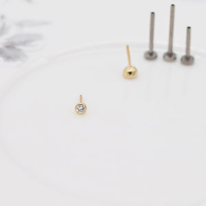 Stunning 14K Solid Gold Threadless Cartilage Stud Earring - Round Flat Back Helix Conch Labret Design.
