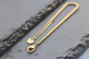 Stunning 18K Gold Plated Rope Chain Bracelet - Timeless Titanium Steel Jewelry for Women.