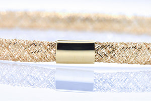 Elegant 14K Yellow Gold Mesh Bracelet - 7 Inch Flexible Slip-On Lightweight Design.