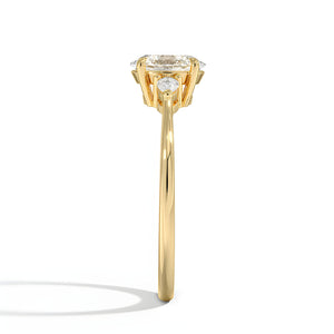 1.5 Ct IGI Certified Diamond VS1/F Oval Cut Three Stone Engagement Ring 14K Solid Gold