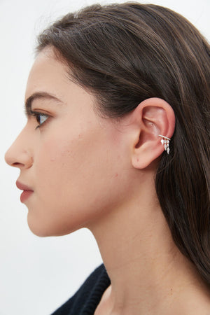 18K Gold Kite Diamond Ear Cuff: No Piercing Needed
