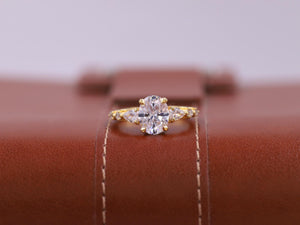 Genuine Lab Grown Diamond Ring, 14K Solid Gold Wedding Ring, Oval Diamond Engagement Ring, Seven Diamond Ring, Anniversary Gift for Women