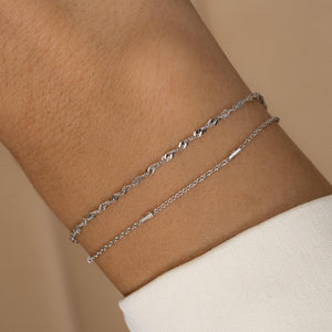 Chic Dainty Bracelet Duo - Minimalist Gold & Silver Delicate Set of 2.