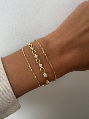 Chic Dainty Bracelet Duo - Minimalist Gold & Silver Delicate Set of 2.