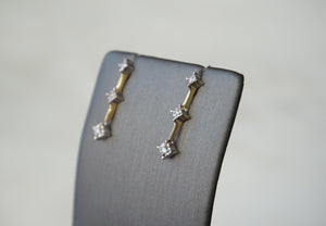 3-Diamond Straight Line Earrings / Vintage Estate 1990S 14K Gold 0.10TCW Brilliant Diamond Three-Stone Straight Line Dangle Drop Earrings