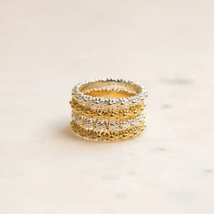Iota Daisy Ring 18Ct Gold Plate