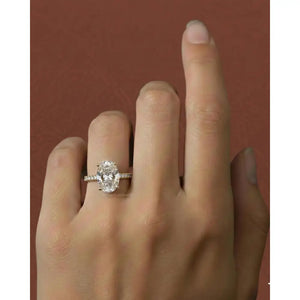 Oval Cut Engagement Ring, Lab Grown Diamond Solitaire Accent Ring, 14K Yellow Gold Bridal Ring, Propose Ring for Love, 3 Carat Oval Ring